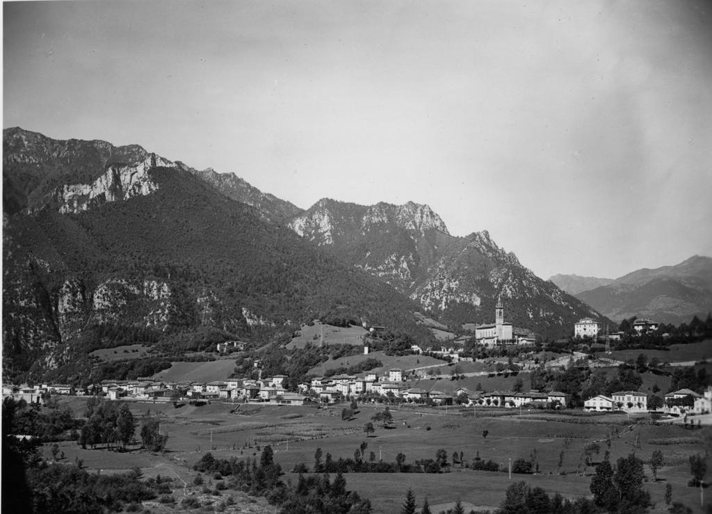 Panorama Di Lenna · Historify