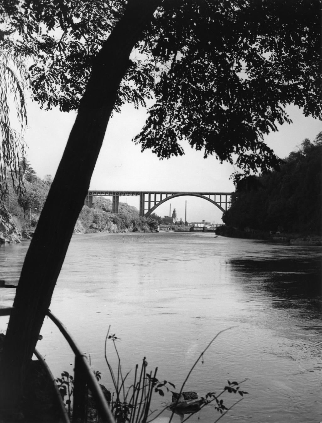 Ponte Autostradale Capriate - Trezzo · Historify