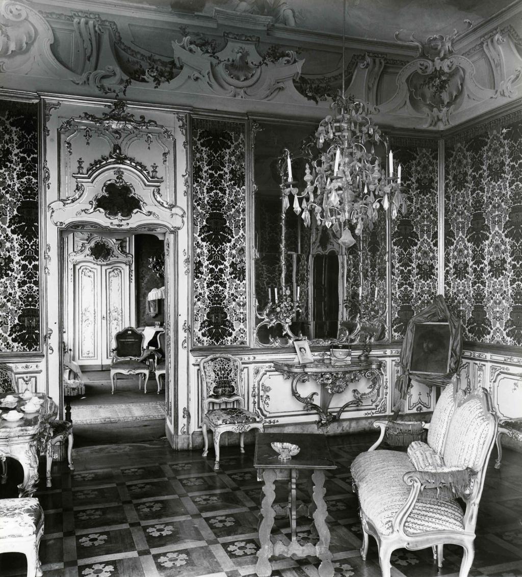 Sala Del Soprarizzo, Palazzo Terzi · Historify