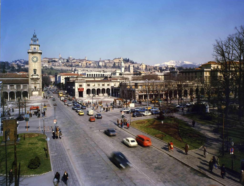 Città Bassa E Città Alta · Historify