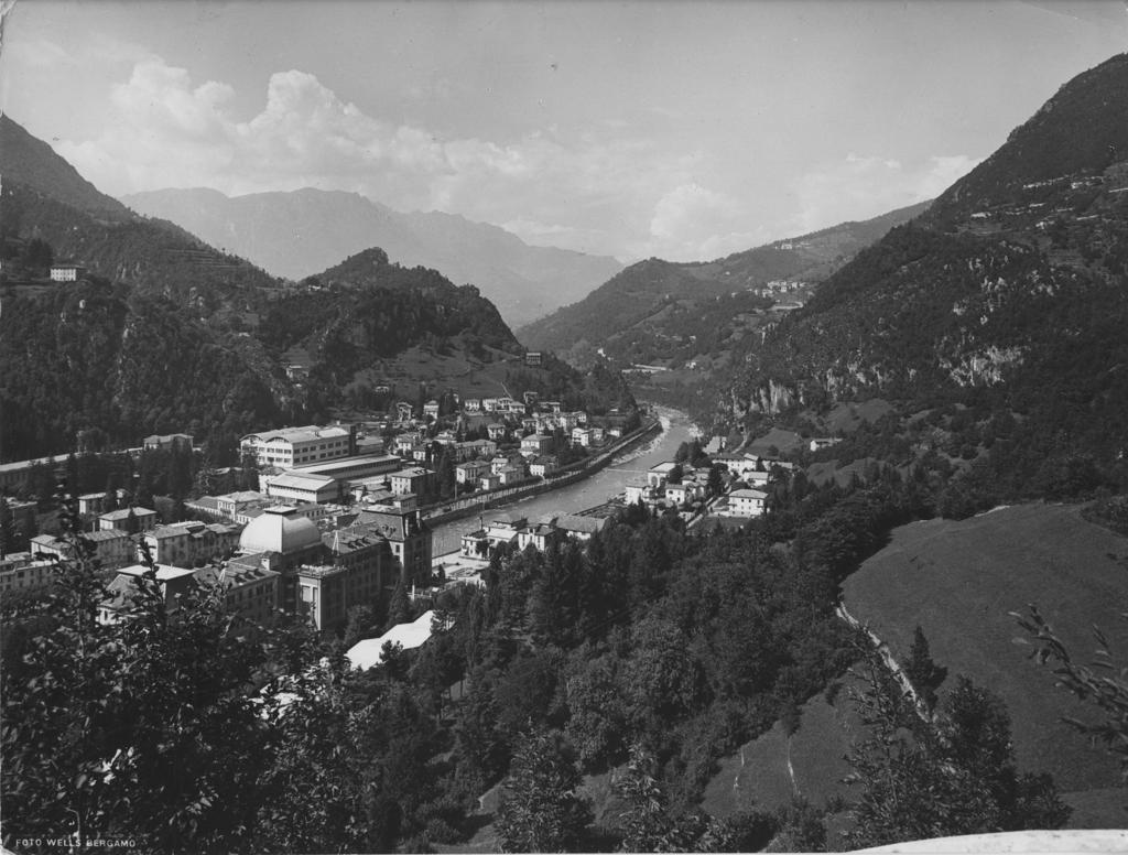 San Pellegrino Terme, · Historify