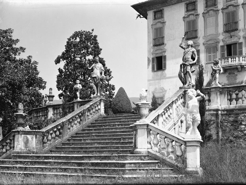 Ingresso Villa Terzi · Historify