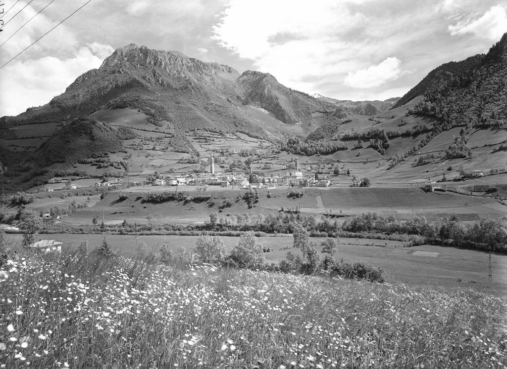 Panorama di Ardesio · Historify
