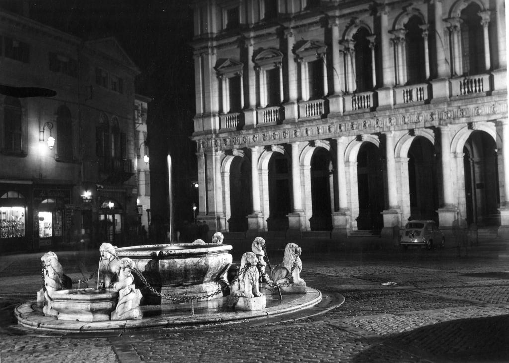 Lo splendore della Fontana Contarini · Historify