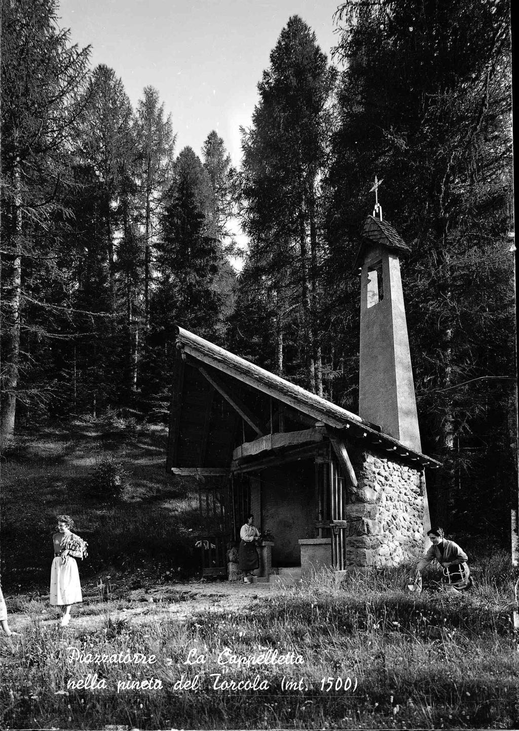 Cappelletta sul Monte Torcola · Historify