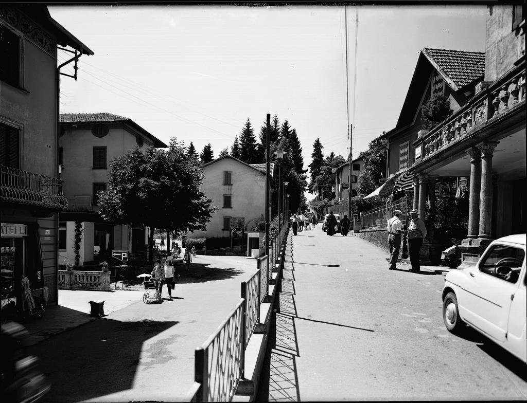 Centro abitato di Selvino · Historify
