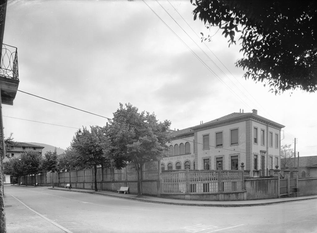 Scuole Di Gandino · Historify