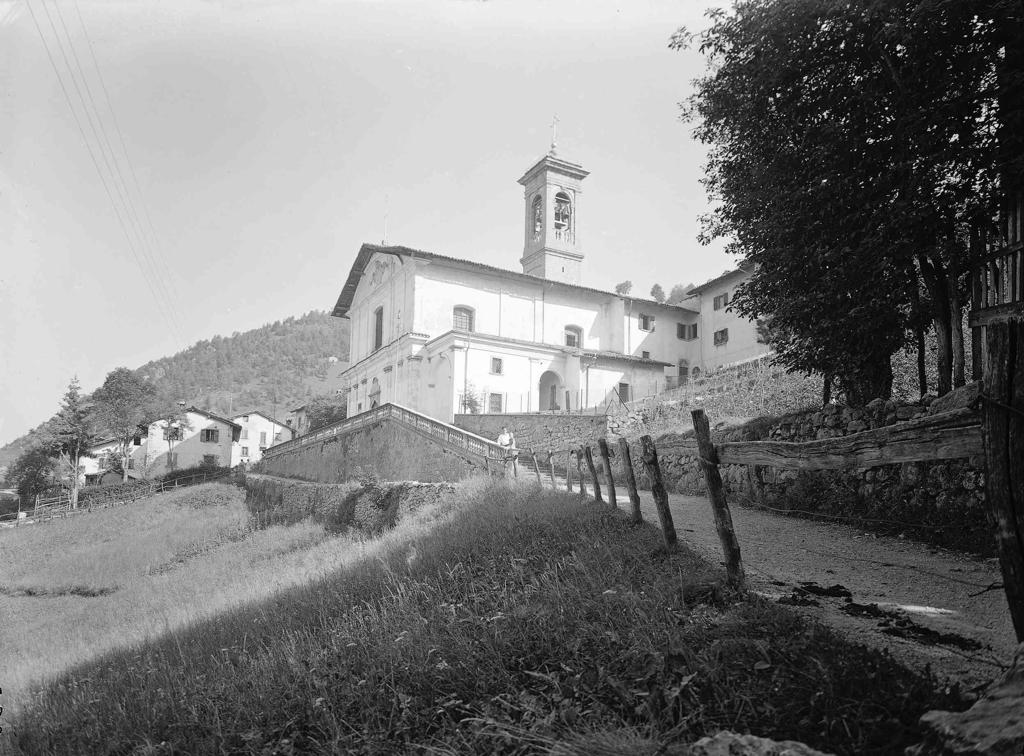 Chiesa · Historify