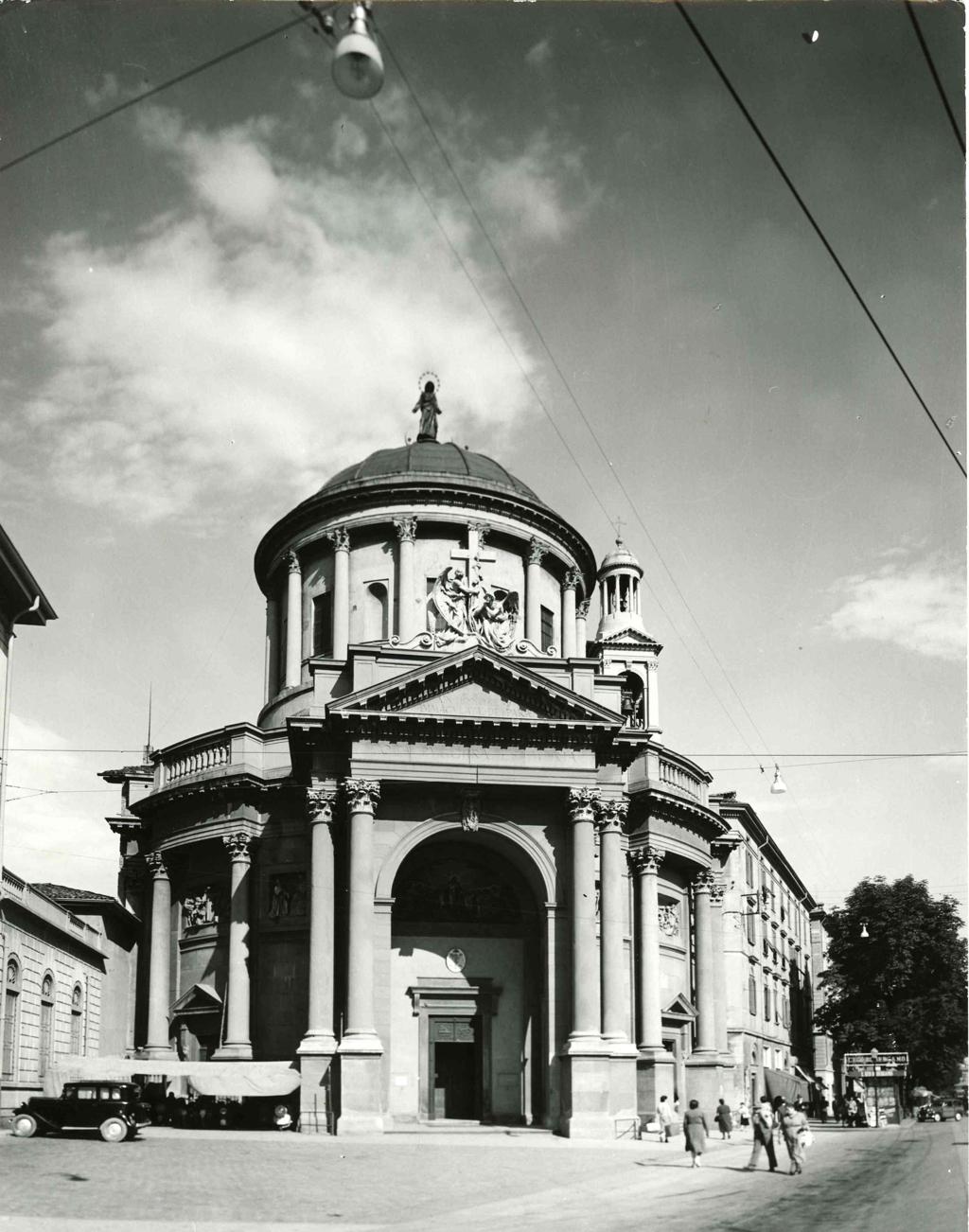 Facciata Chiesa Prepositurale Di Santa Maria Immacolata Delle Grazie · Historify