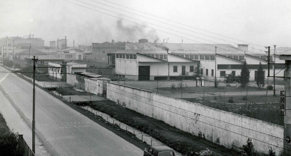 Fabbrica A Colognola · Historify