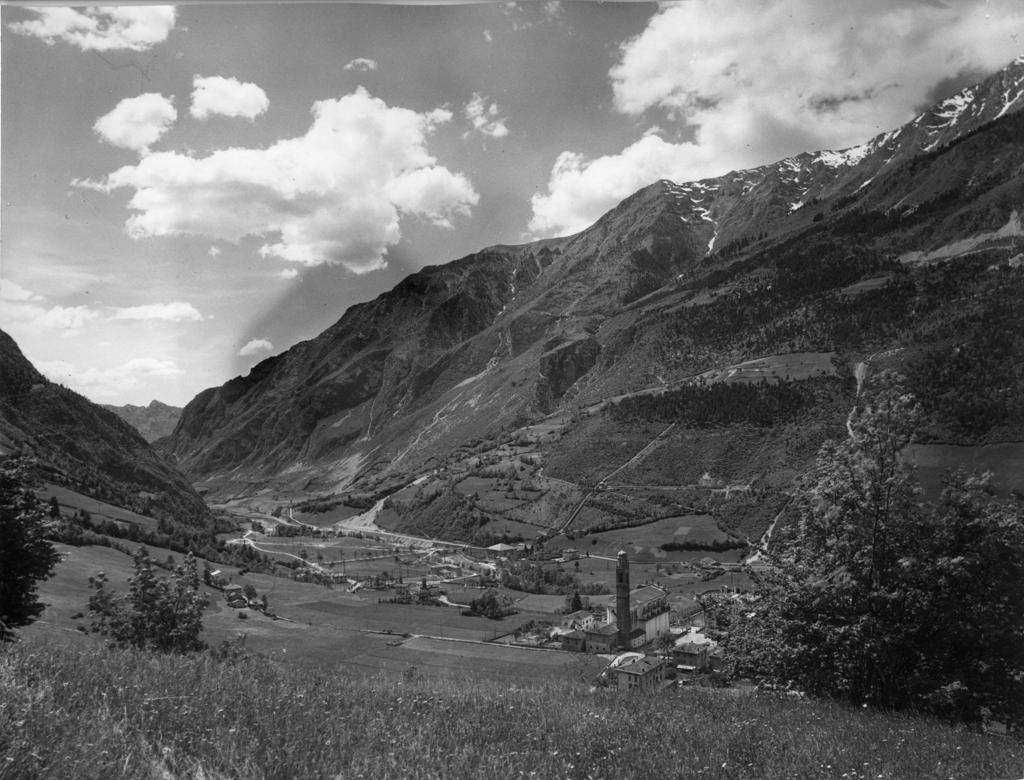 Panorama di Ardesio · Historify