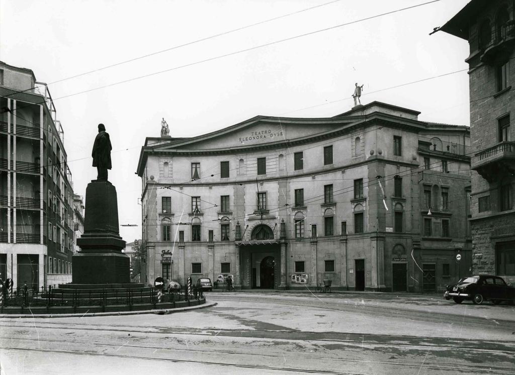 Teatro Eleonora Duse · Historify