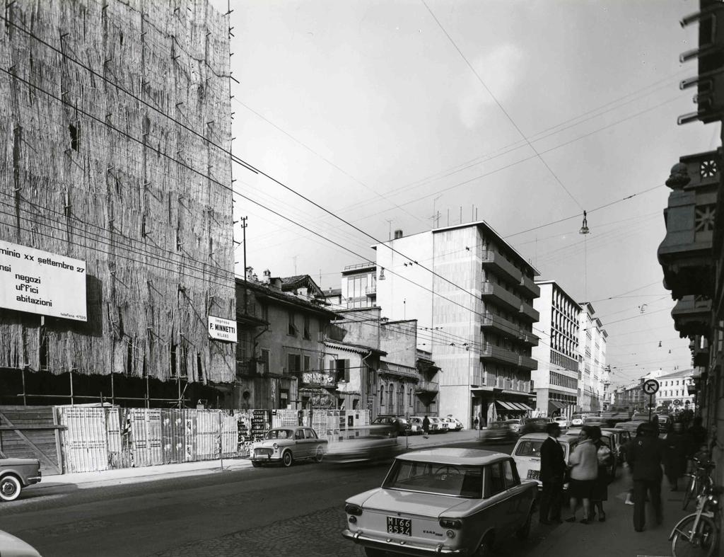 Costruzione in corso, Via Tiraboschi · Historify