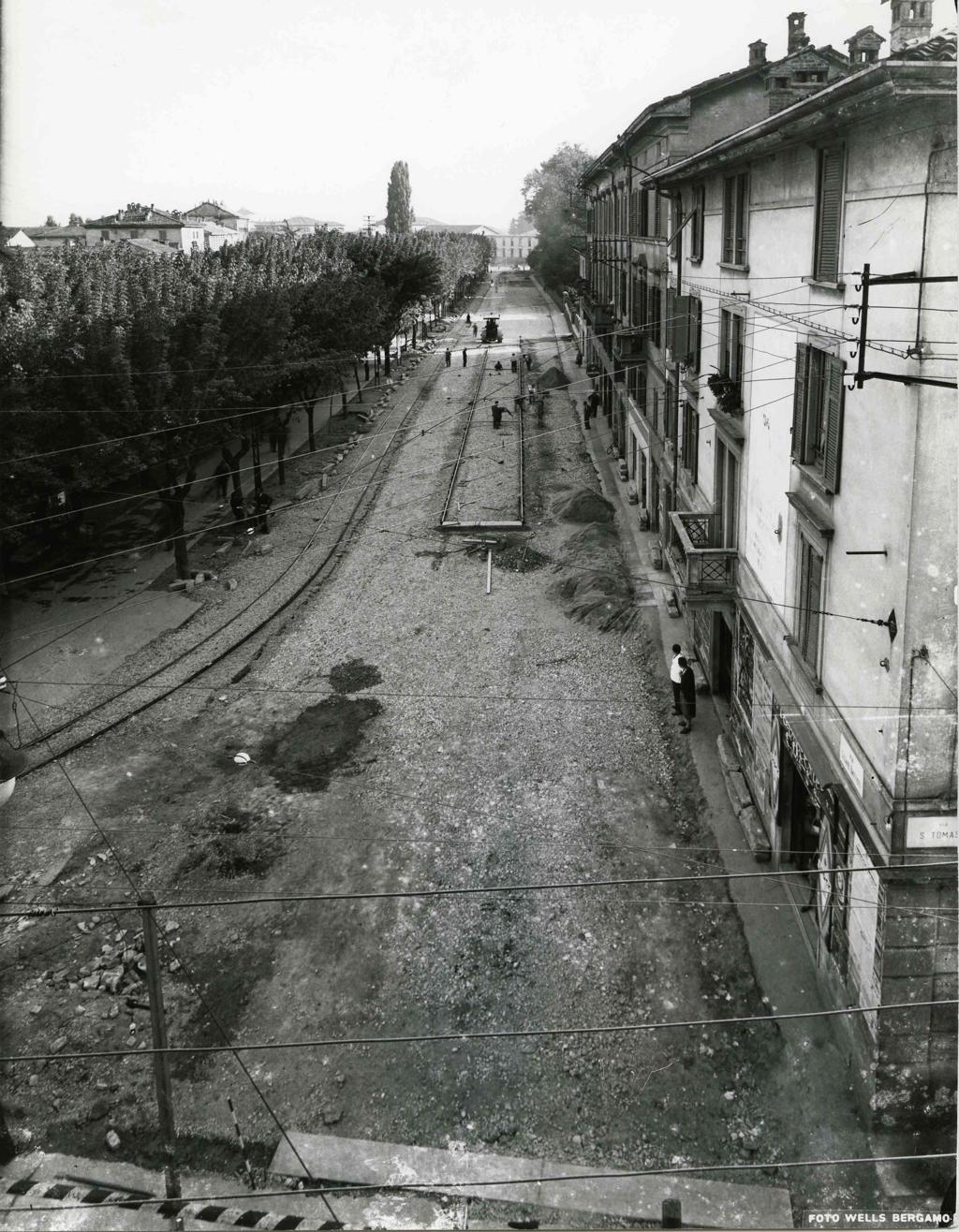 Via Battisti · Historify