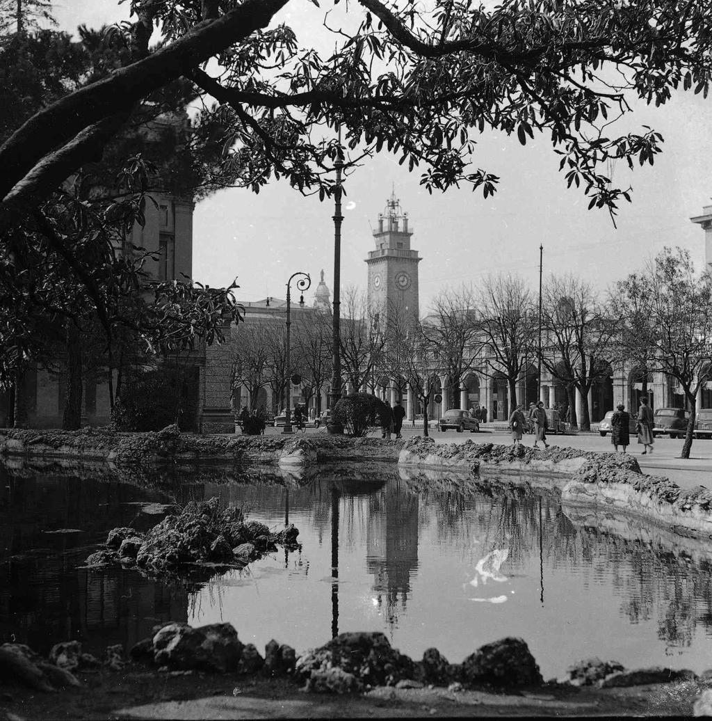 Piazza Cavour · Historify