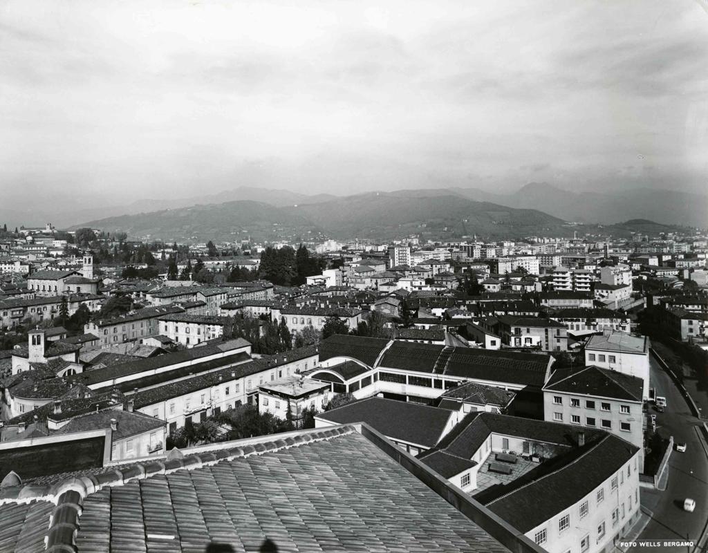 Centro Urbano Dall'Alto · Historify