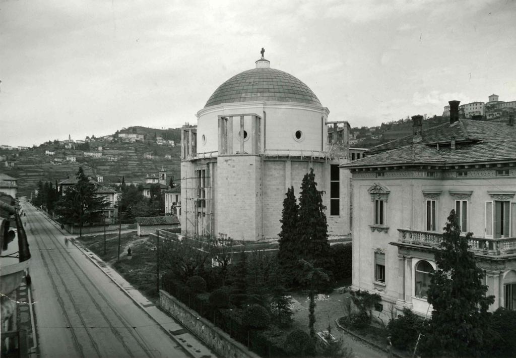 Parrocchia S. Lucia, Via Statuto · Historify