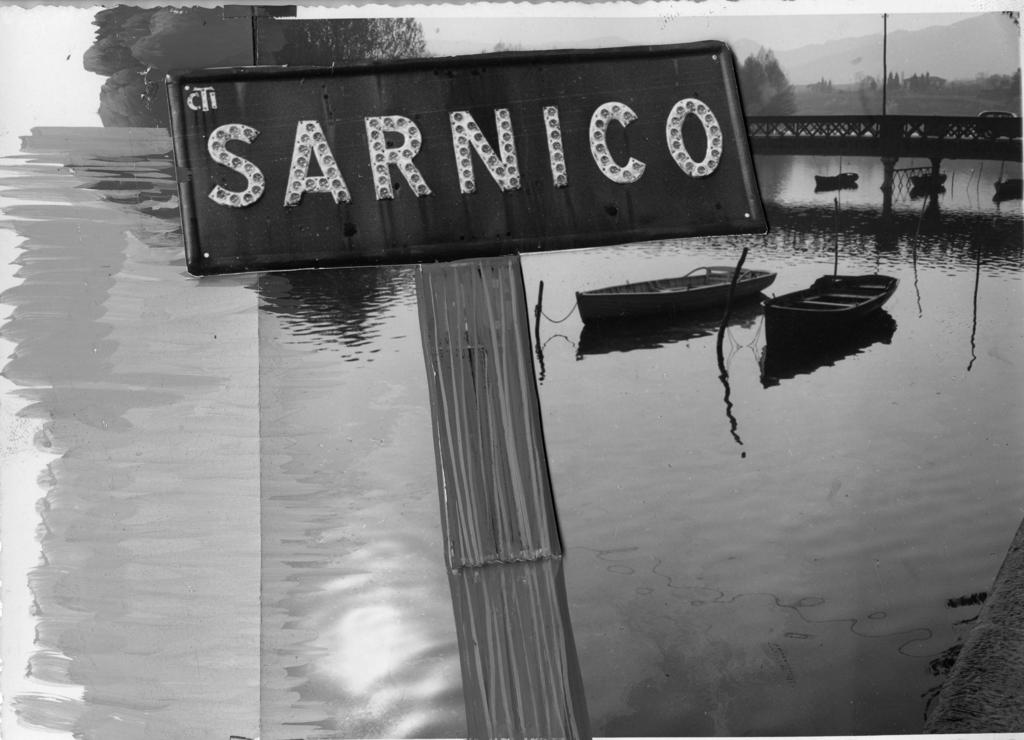 Cartello stradale Sarnico · Historify