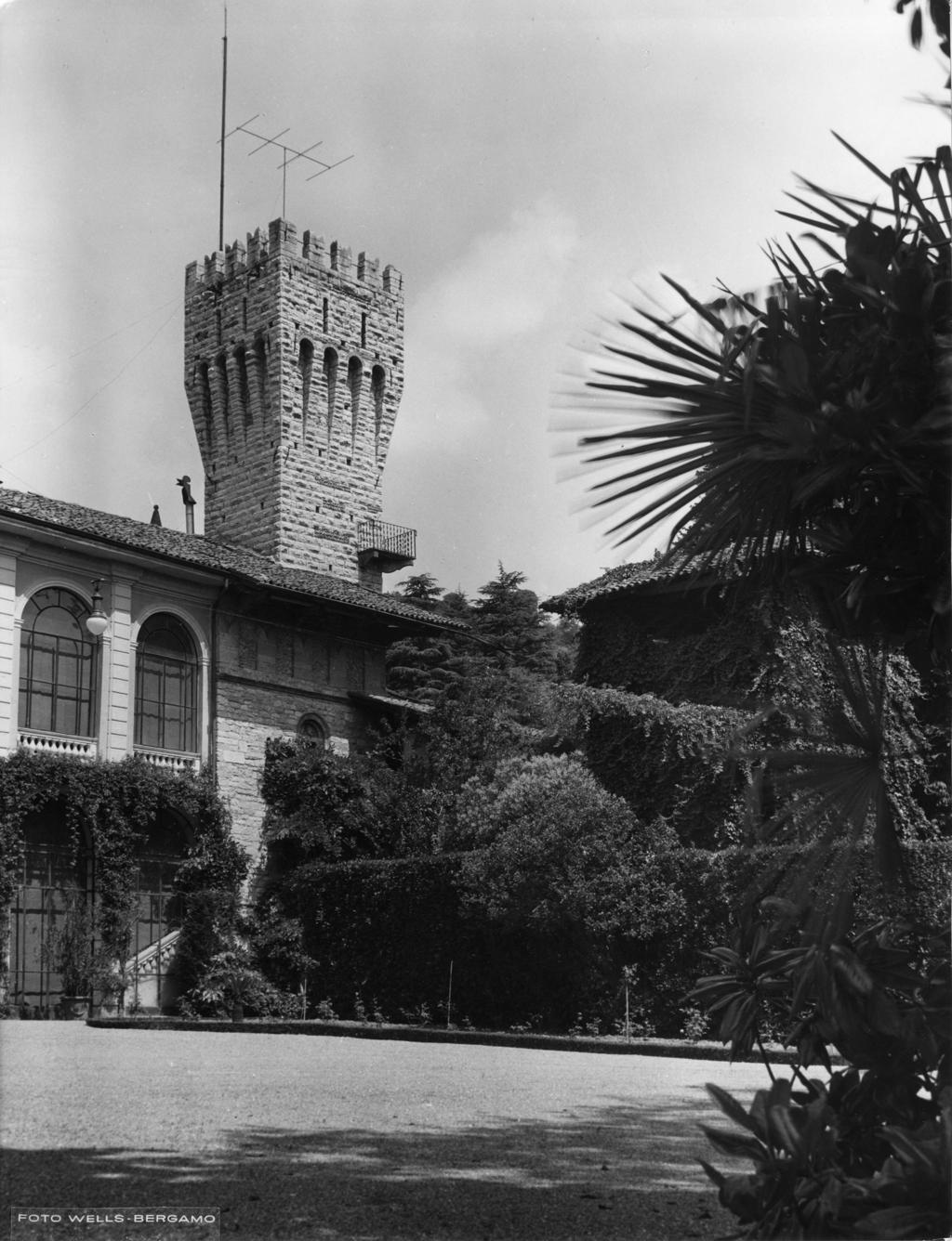 Villa Suardi · Historify