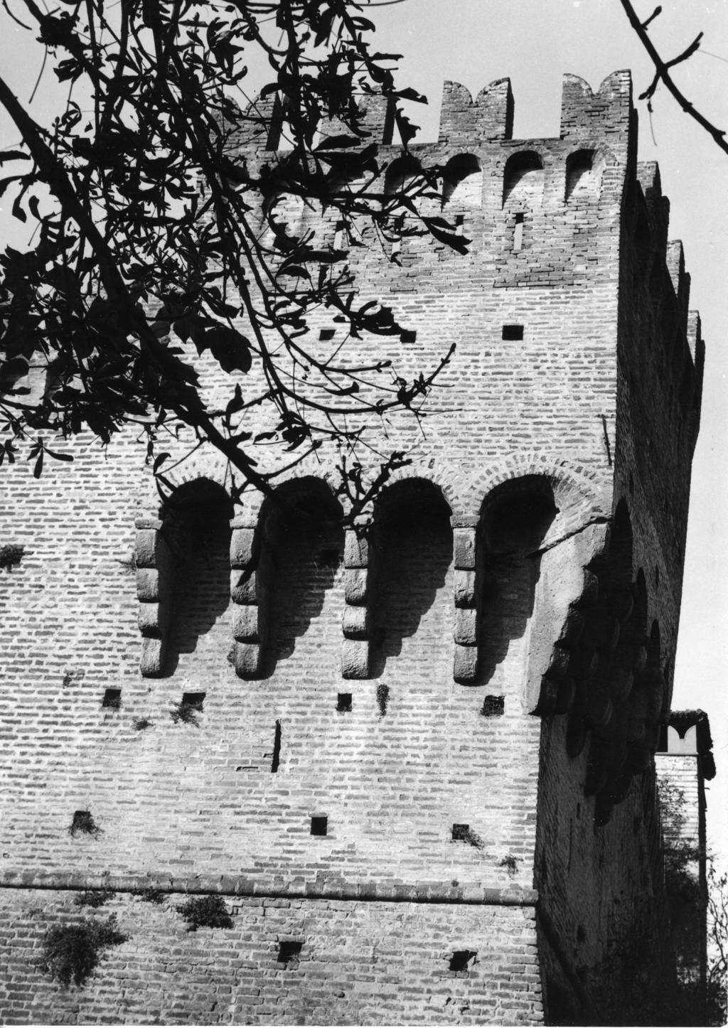 Torre del castello di Urgnano · Historify