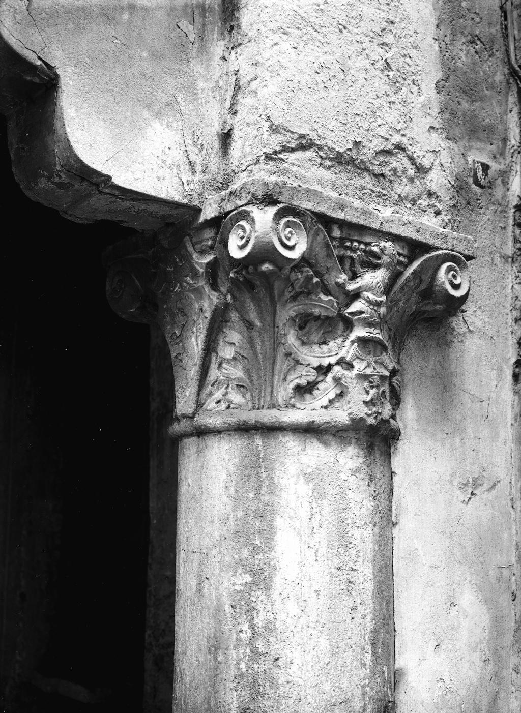 Capitello · Historify