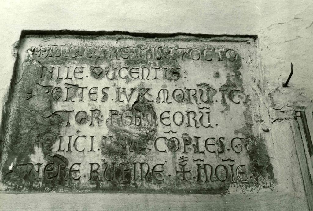 Lapide Lux Morum, Via Masone · Historify